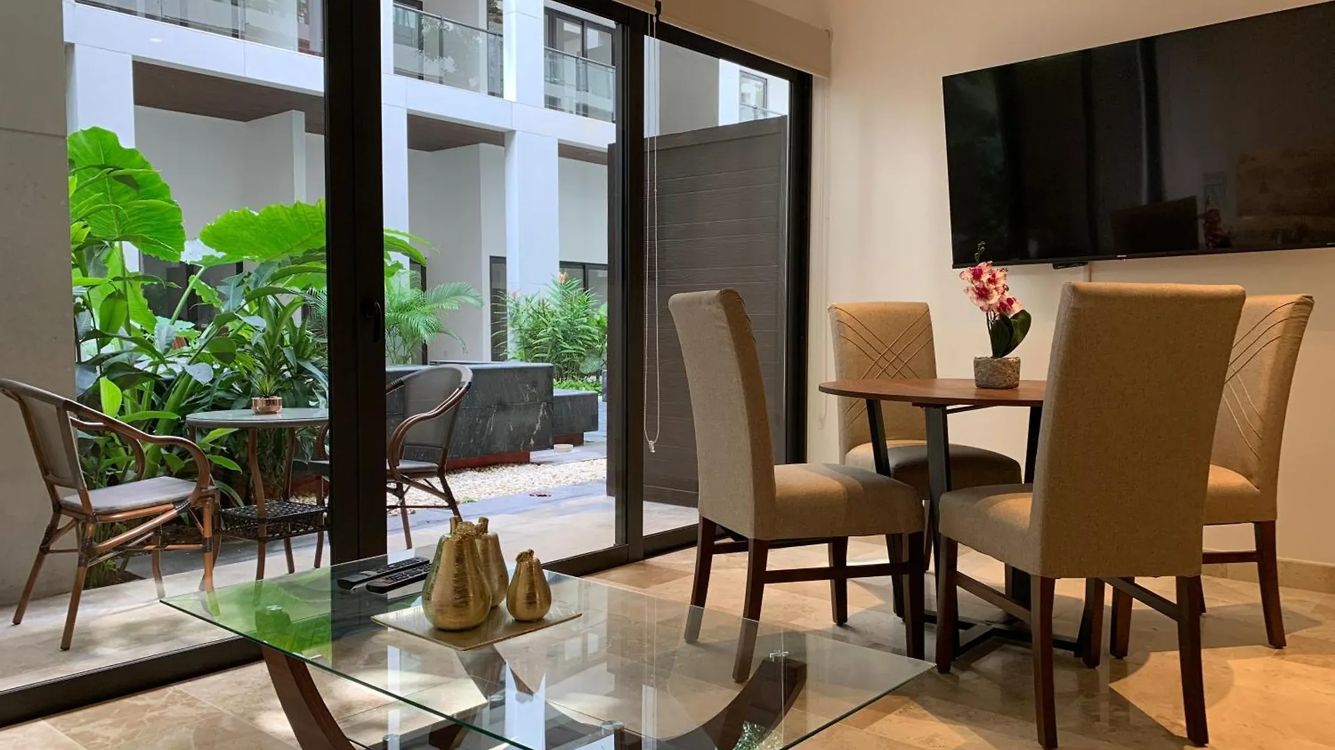 Ipana Luxury Apartments Playa del Carmen Mexico