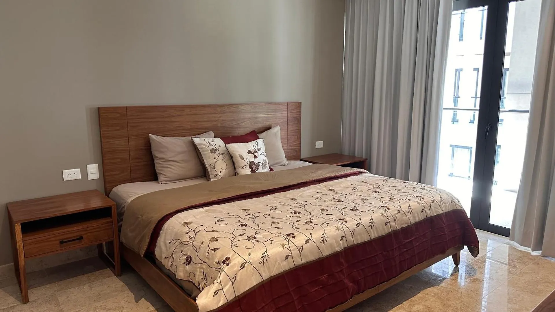 Ipana Luxury Apartments Плая-дель-Кармен