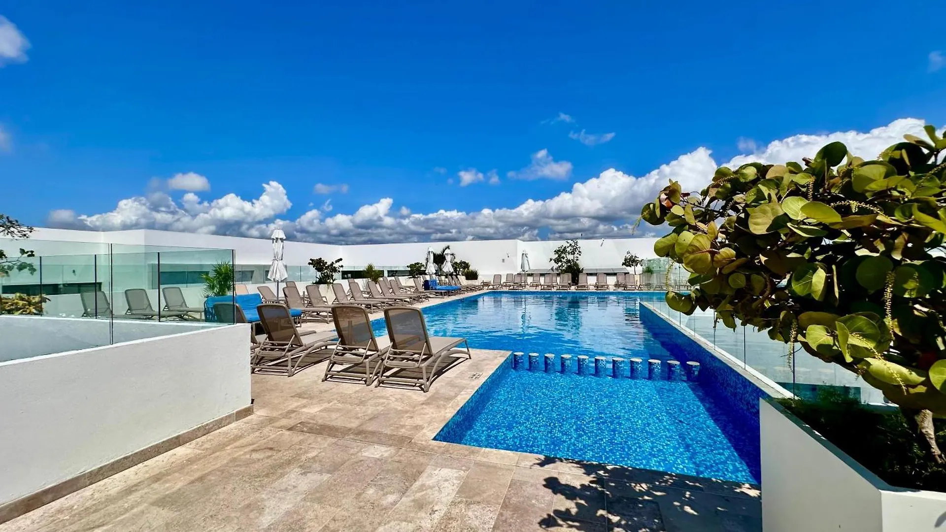 Ipana Luxury Apartments Плая-дель-Кармен