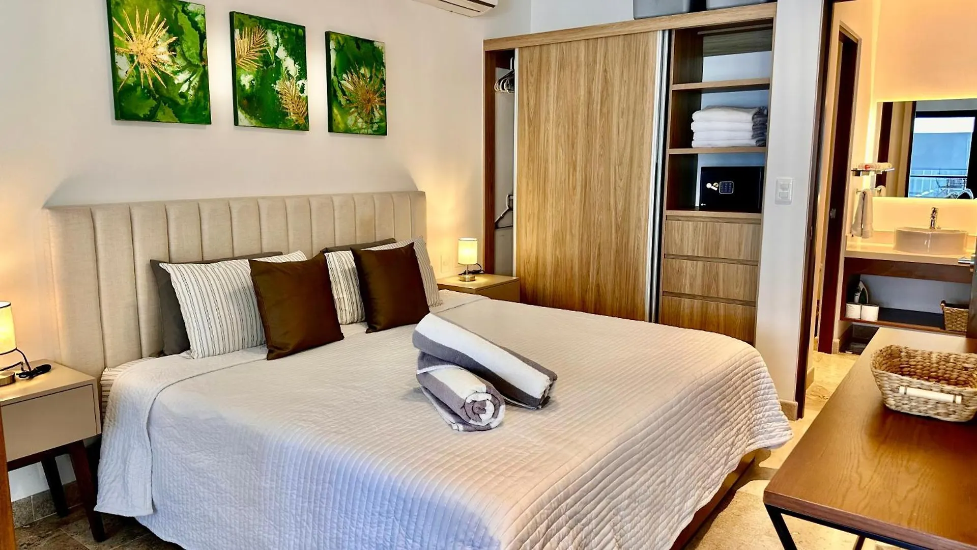 Ipana Luxury Apartments Плая-дель-Кармен