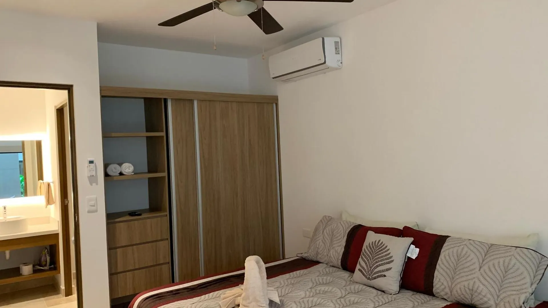 Ipana Luxury Apartments Playa del Carmen